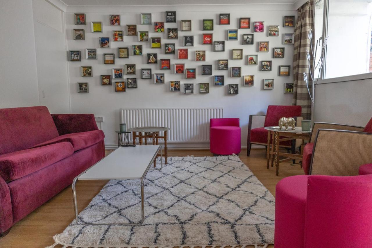 London - 4 Bed - Sleeps 8 - Garden - Pet Friendly Villa Kültér fotó